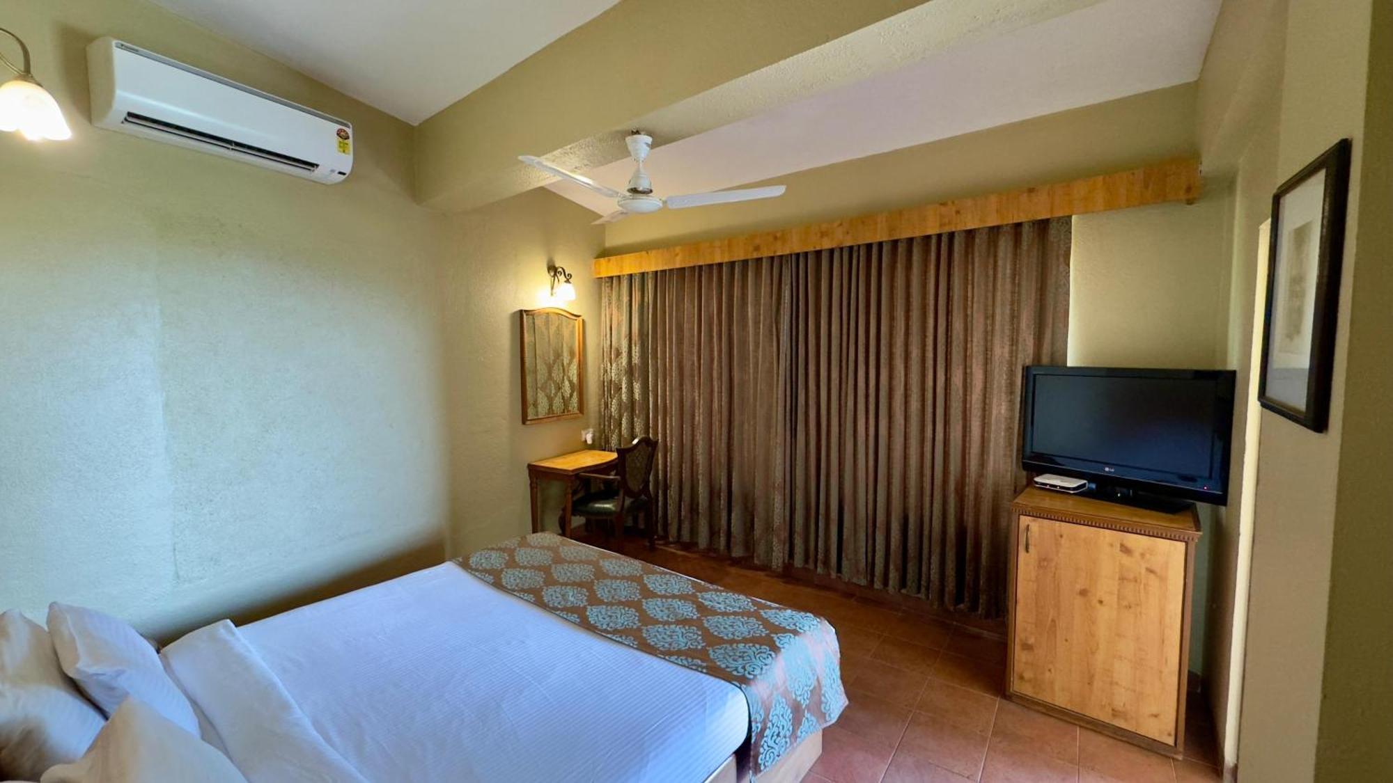 Upper Deck Resort - Stay And Relax At The Highest Peak Лонавла Екстер'єр фото